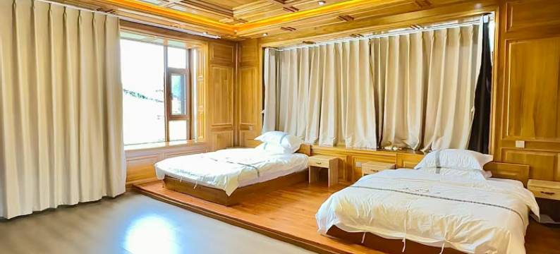 康雅民宿(香格里拉普达措国家森林公园店)图片