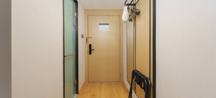 白玉兰酒店(大连金州恒达花园店)图片