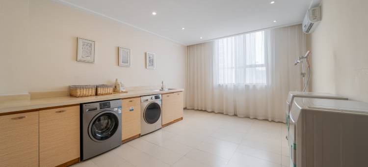 枫漫酒店(象州梦幻夜温泉大道店)图片