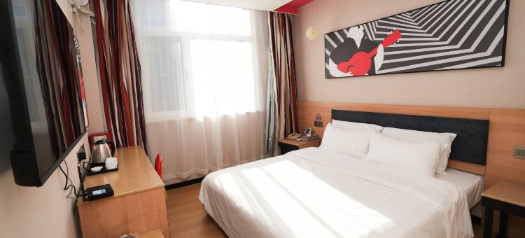 骏怡酒店(百盛购物中心店)图片