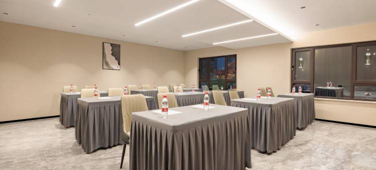 格林豪泰智选酒店(保定宴饮食博物馆上谷大观店)图片