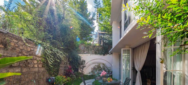 DALI · 樱野花杏 | 原木侘寂风度假别墅(苍洱大道店)图片