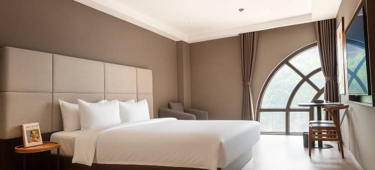 凤凰桔子水晶酒店(越南北宁店)(ORANGE CRYSTAL PHOENIX HOTEL (Bac Ninh, Vietnam))图片