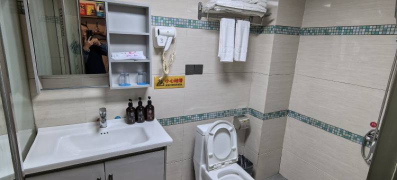 赫章飞凤传奇大酒店(夜郎广场店)图片