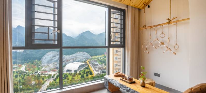 明湖•原木风丨Lakeside Manor设计民宿(明湖国家湿地公园店)图片