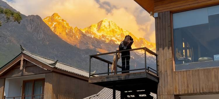 丽江瑞息RIXI•雪山屿|日照金山MountianTrip森系雪山观景香氛酒店图片