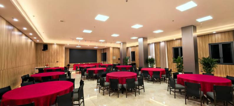宜兴市云希景湖酒店(团氿风景区店)图片