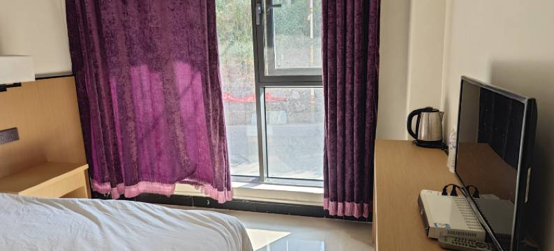 元阳逸欣酒店图片