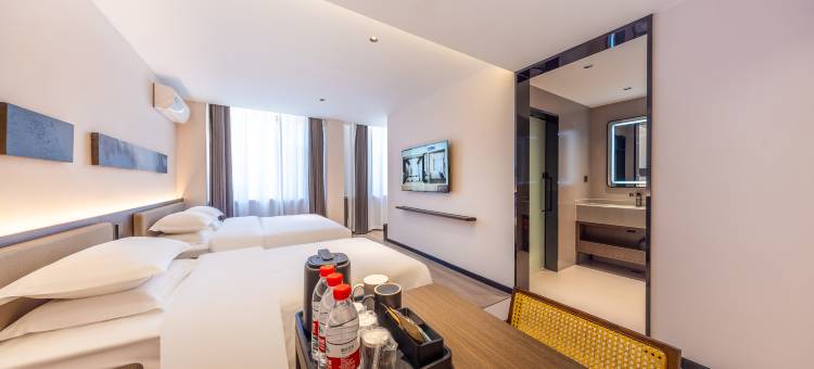 文华丽景·欢住酒店(人民公园·岷州不夜城店)图片