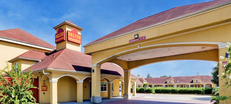 Capital O Deluxe Inn Channelview Houston I-10图片