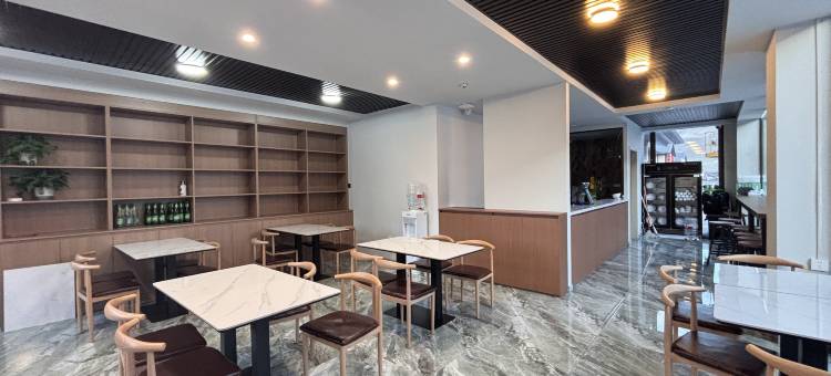 赛里木湖福泽颐居民宿(赛里木湖景区店)图片