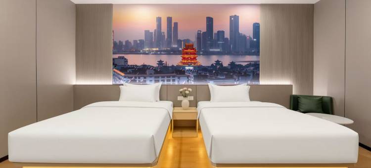 高铁青旅(南昌西站北广场店)图片