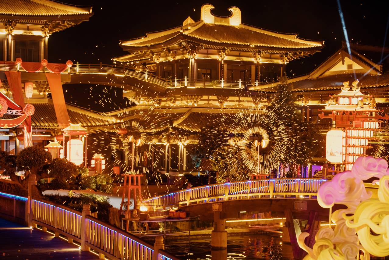 龙天小镇度假区番唐酒店图片