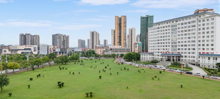 维也纳酒店(钦州浦北县投资大厦奥园广场店)图片