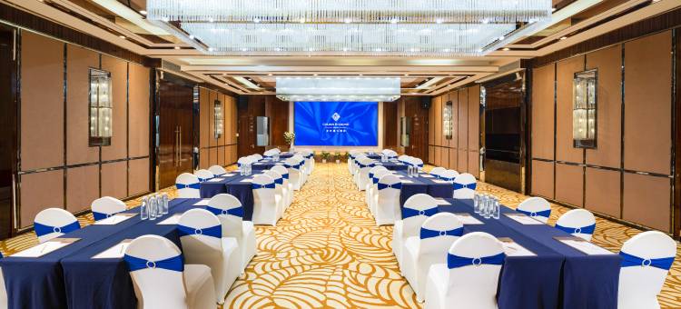 金庆盛大酒店(南宁青秀万达金湖广场地铁站店)图片