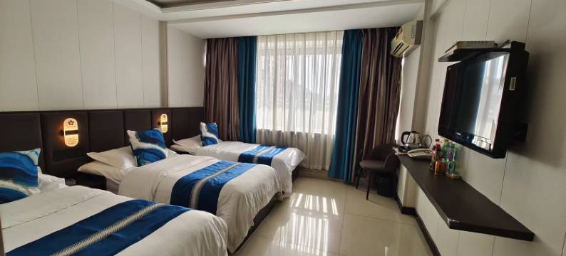 东港樱花宾馆图片