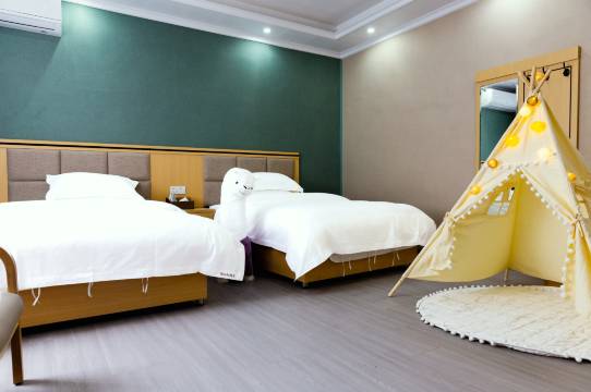 理县映山红酒店