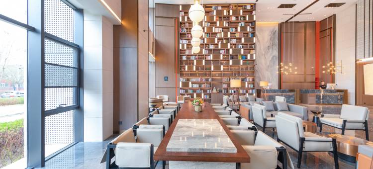 呼和浩特东站如意和大街亚朵酒店图片