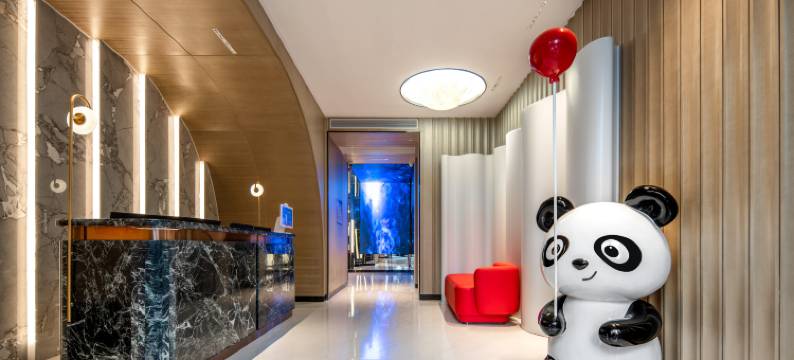 十八尊酒店(重庆解放碑步行街洪崖洞店)图片