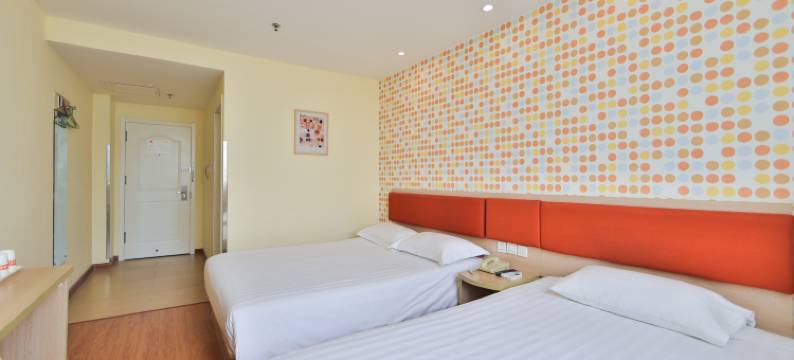 长春启琳酒店(东北师范大学净月校区店)图片