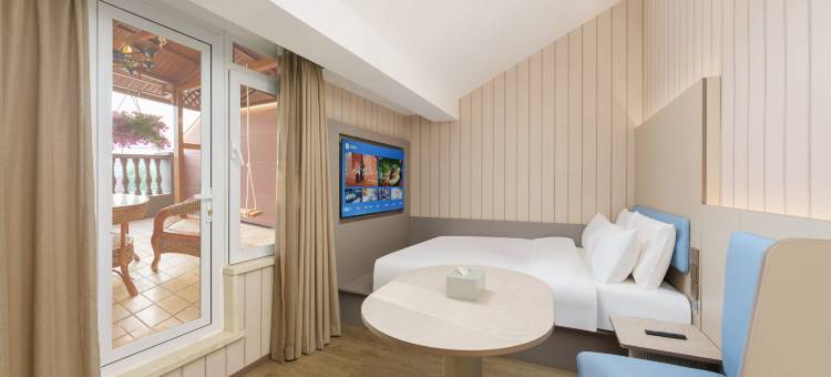 汉庭酒店(大连金石滩轻轨站发现王国店)图片