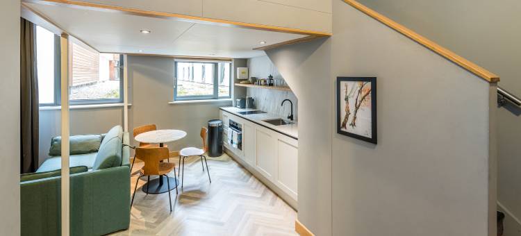 里士满广场公寓(KM Apartments)图片