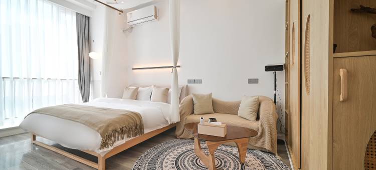 栖牛XN巨幕影院自助民宿(建设路店)图片