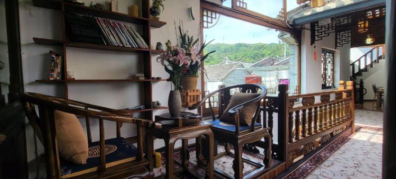 腾冲和顺京龙佑客栈图片