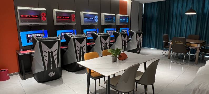 包头悦城电竞酒店图片