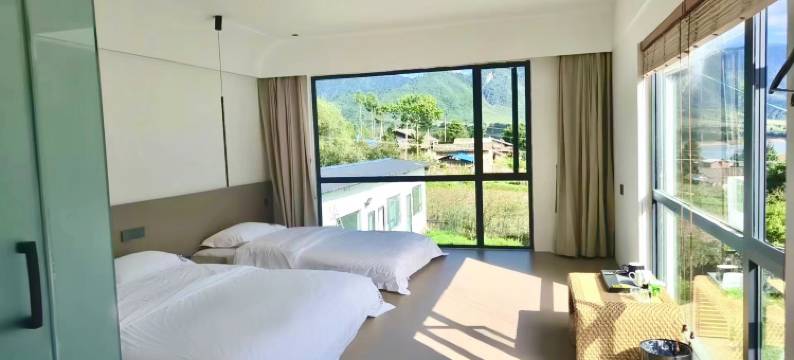 冕宁冶勒湖十一闲客民宿图片