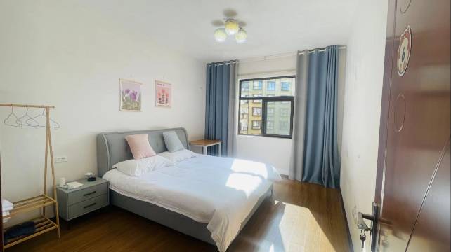 花屿民宿(贵阳花溪公园店)