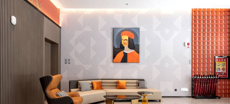 柏曼酒店(库尔勒市政府杜鹃河店)图片