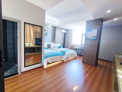 润舒酒店(寻甸民族团结广场店)