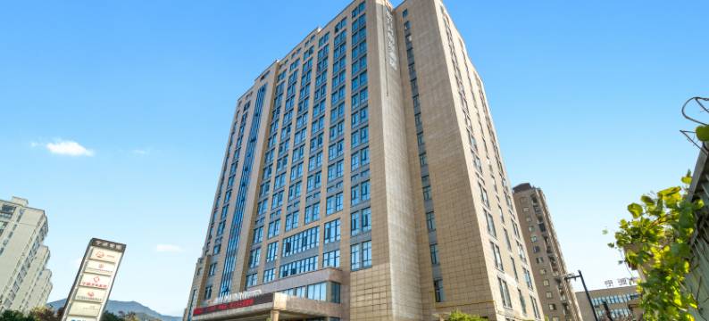 宁海新日月·明珵酒店(宁海中学华山公园店)图片