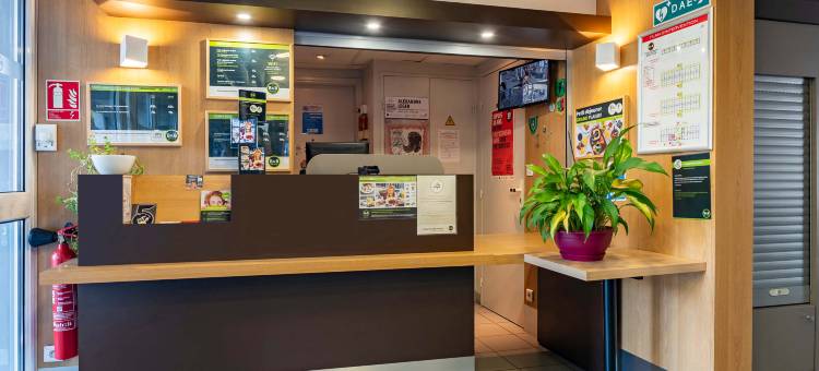 圣艾蒂安 - 拉特拉斯民宿酒店(B&B Hotel Saint-Etienne la Terrasse)图片