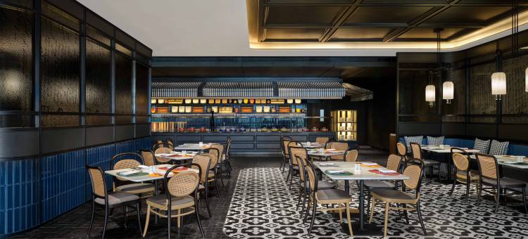 深圳前海华侨城艾美酒店图片