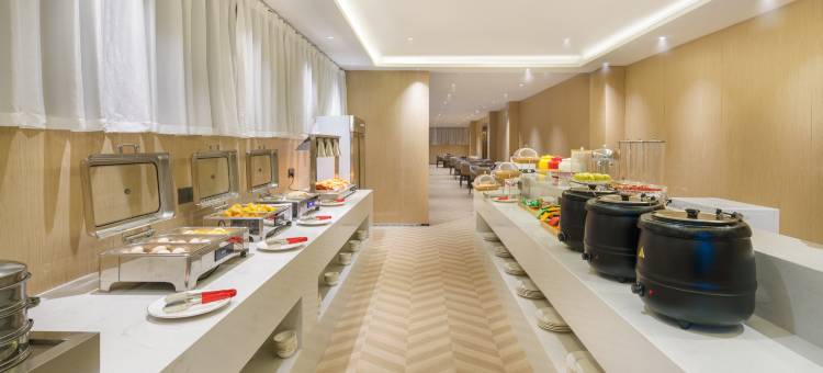 云水际·未来酒店(左贡店)图片