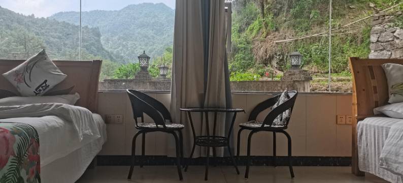 梵净山煜鑫航侗庄图片