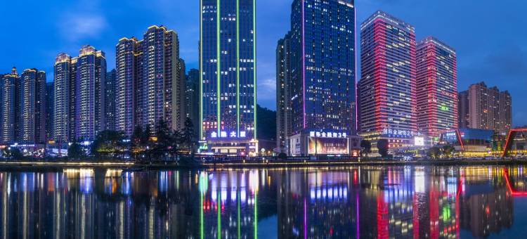 叁合·Levelcell高空观景酒店(花果园购物中心白宫艺术中心店)图片