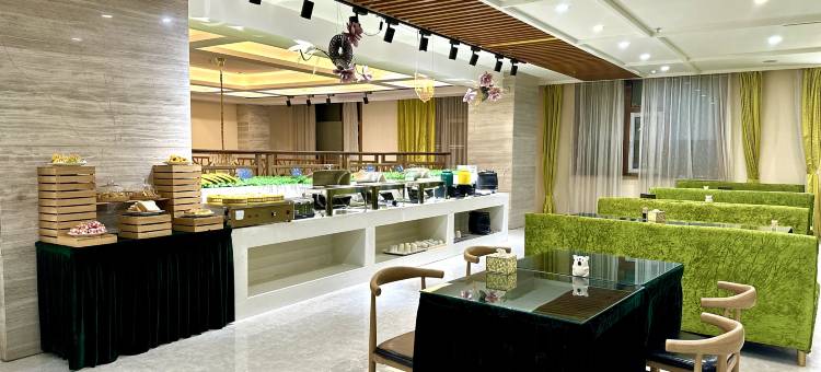 景普岳庭酒店(万达广场店)图片