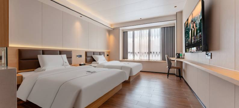 柏轩酒店(鼎湖万达广场店)图片