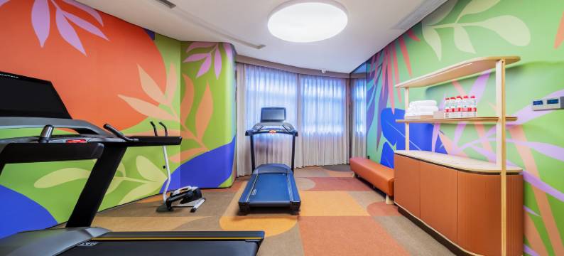 桔子重庆石桥铺地铁站酒店图片