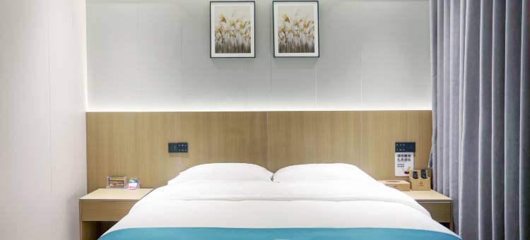 威远正楠方酒店(万达广场店)图片