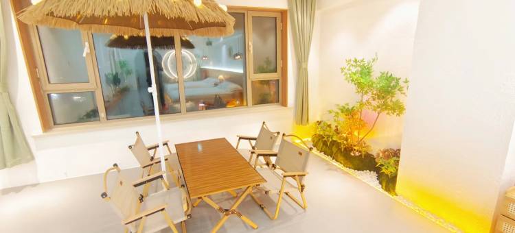 那山那水网红主题观影民宿(延边大学西市场店)图片