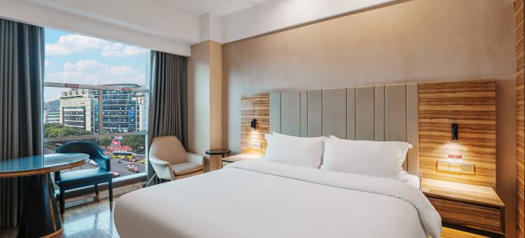 柏曼酒店(桂林两江四湖象鼻山景区店)图片