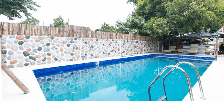 下比库坦建造者客房红多兹(RedDoorz @ DBuilders Rooms Lower Bicutan)图片