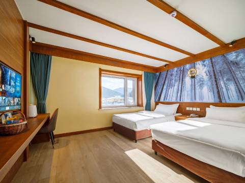 雪乡雪蘑菇酒店(雪乡景区店)图片