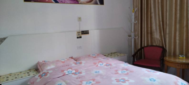 怀化顺怡旅馆(怀化火车站新天地广场店)图片