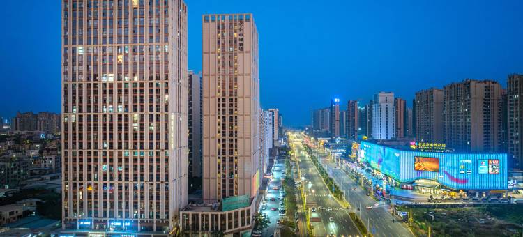 铂顿元世纪酒店(茂名高铁站爱琴海购物公园店)图片