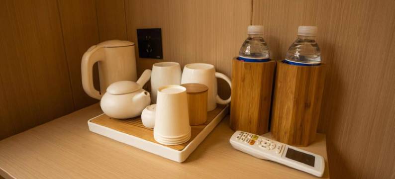 轻住酒店(循礼门地铁站江汉路步行街店)图片